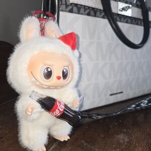LABUBU COCACOLA